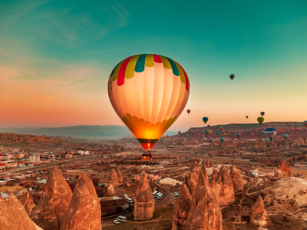 A-Journey-through-its-Must-Visit-Destinations